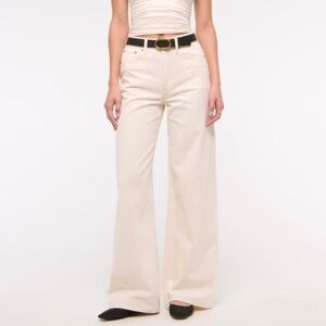 Abercrombie & Fitch The Loose High Rise Jeans